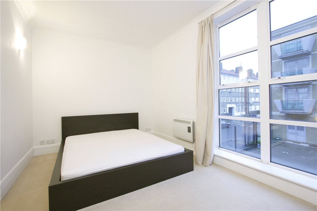 Flat The Grange in Greater London