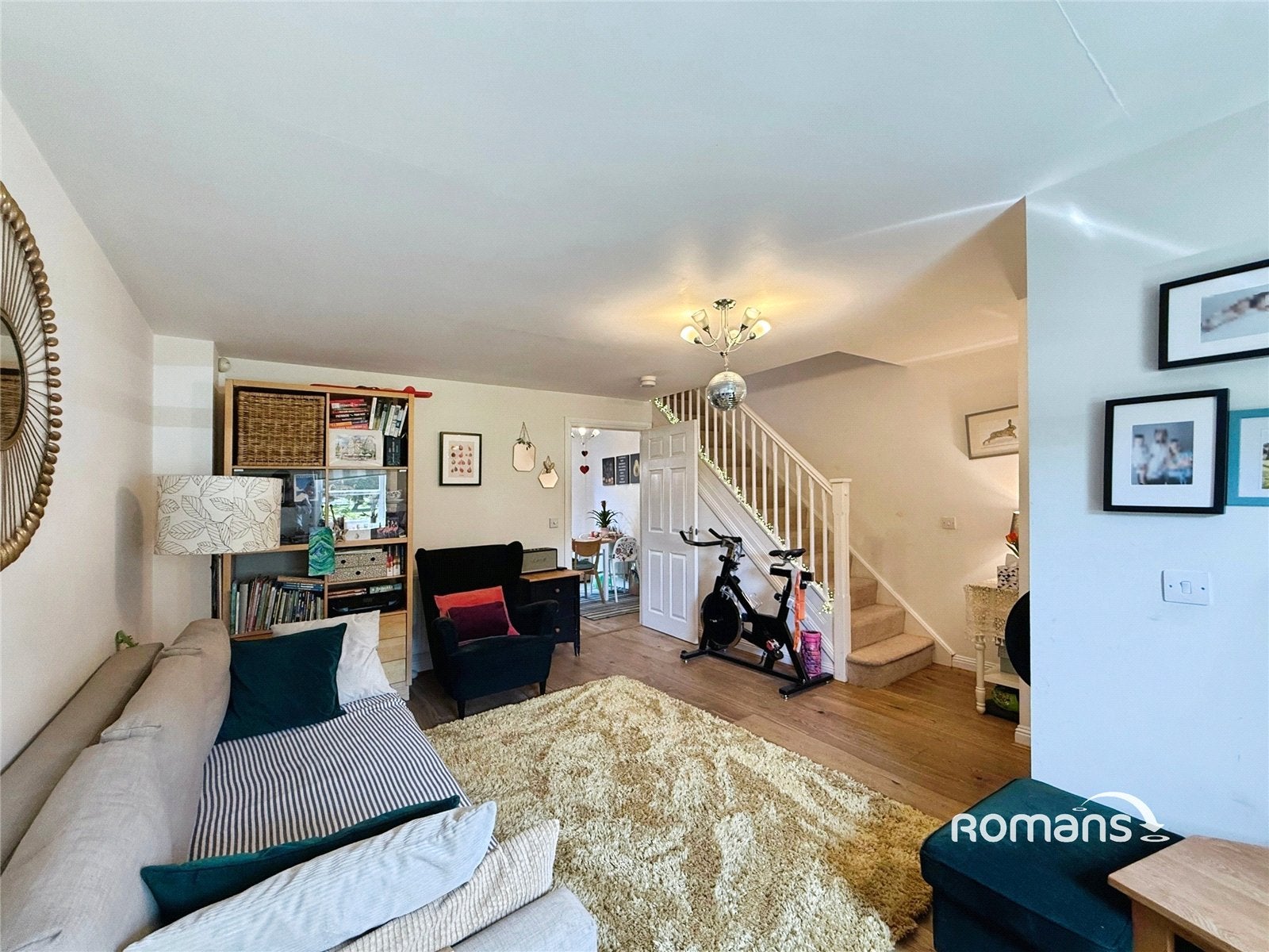 House School Close in High Wycombe