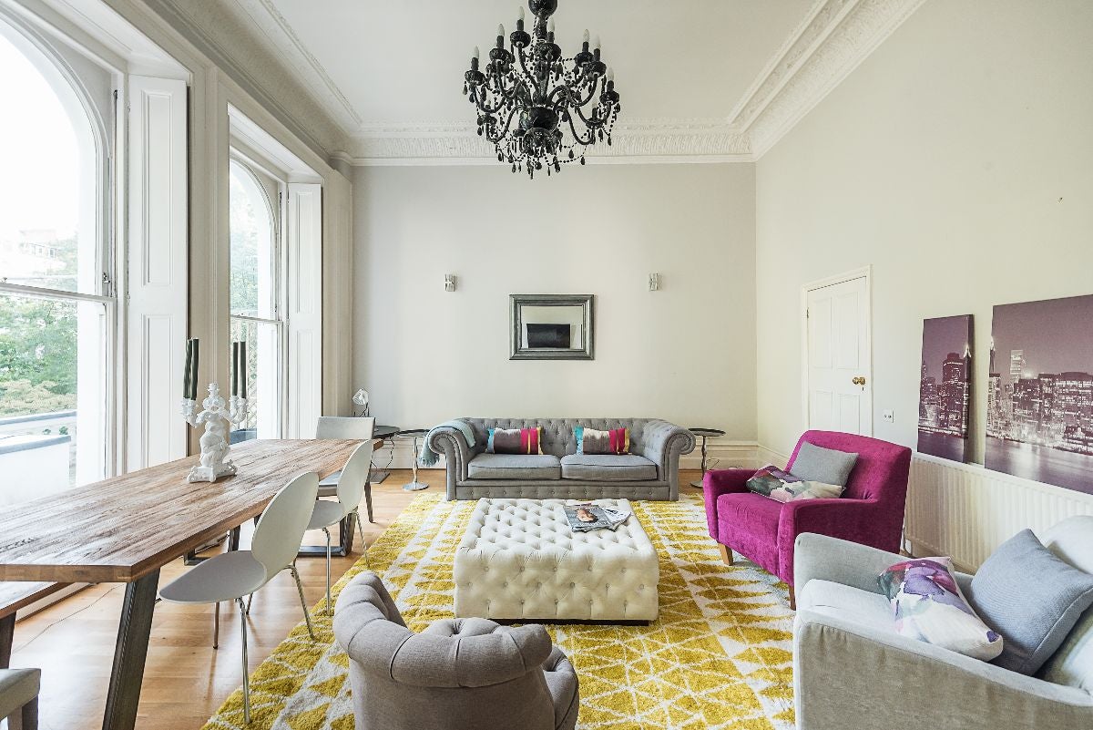 Flat Cornwall Gardens in Greater London