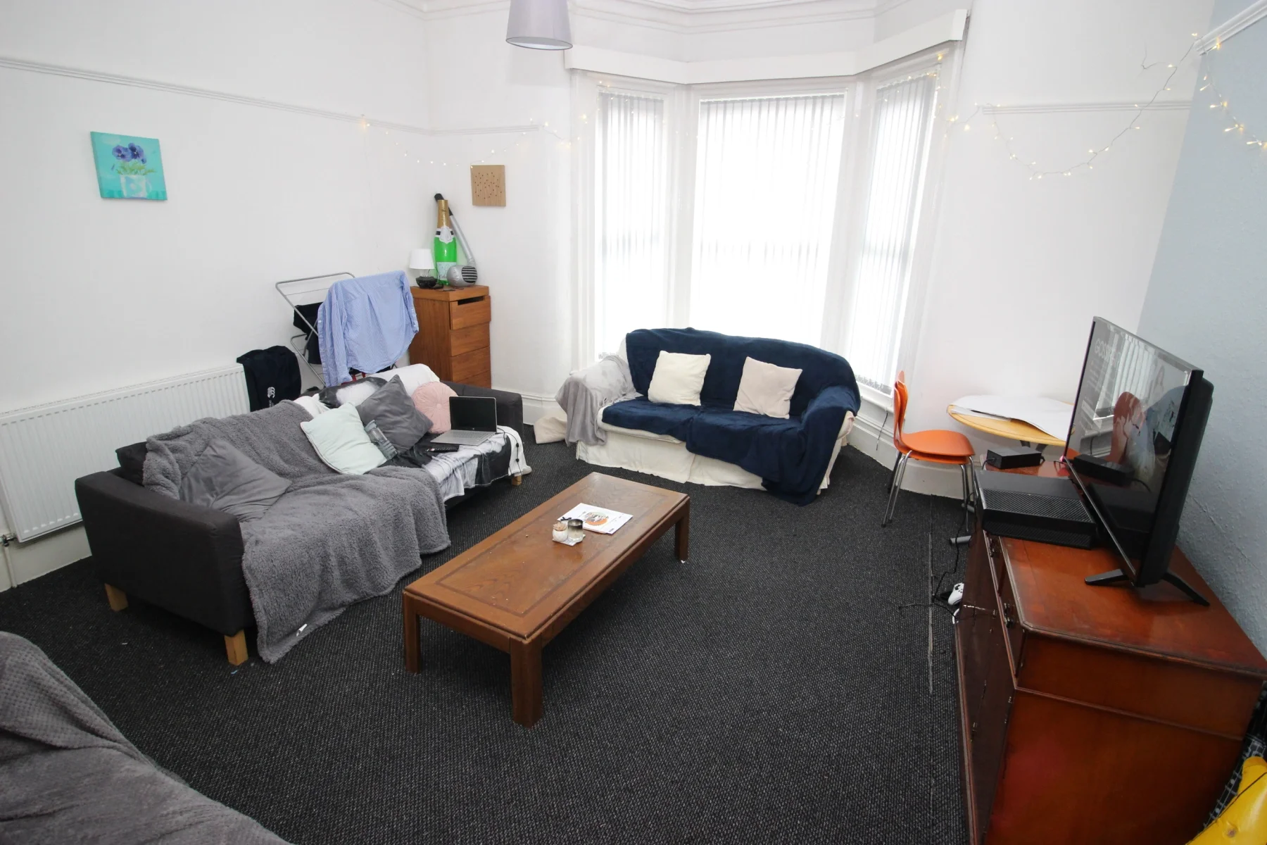 Flat Regent Park Terrace in Leeds