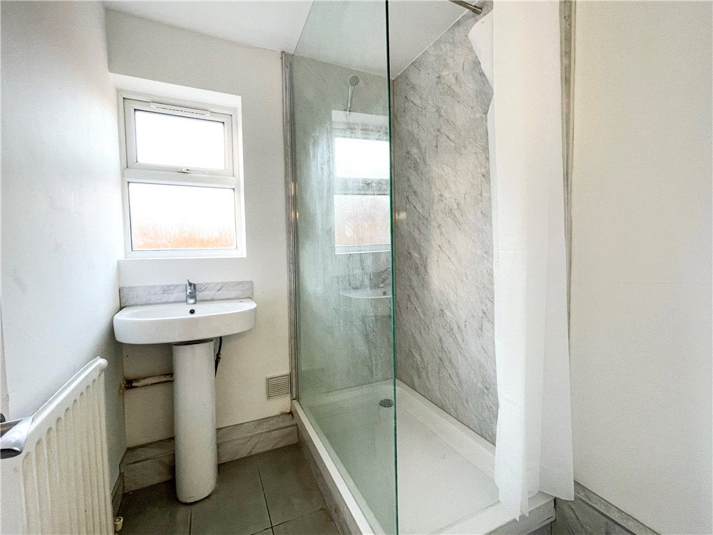 Room Beresford Road in Reading