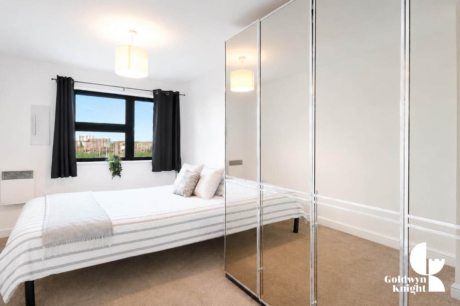 Flat Maltings Close in Greater London