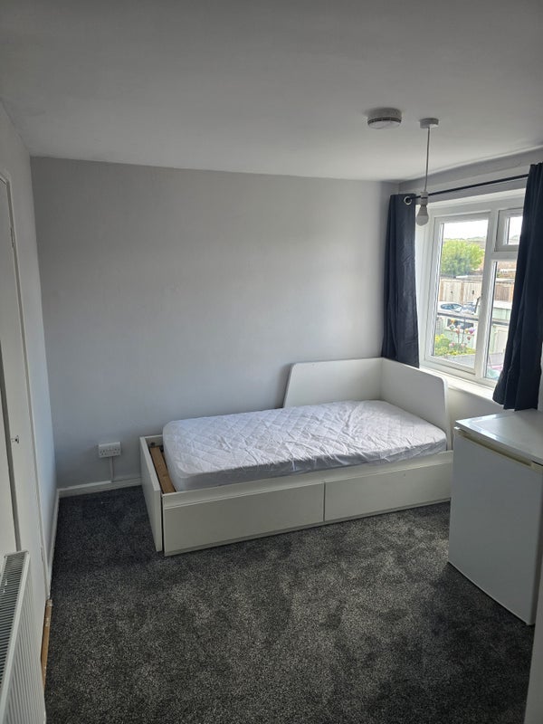Room Little Lullaway in Basildon