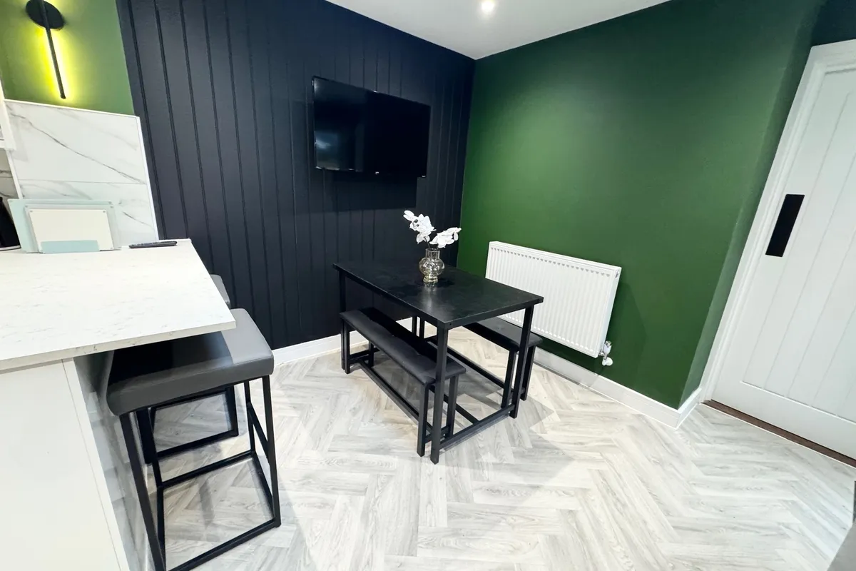 Room Highfield Road in Bournemouth