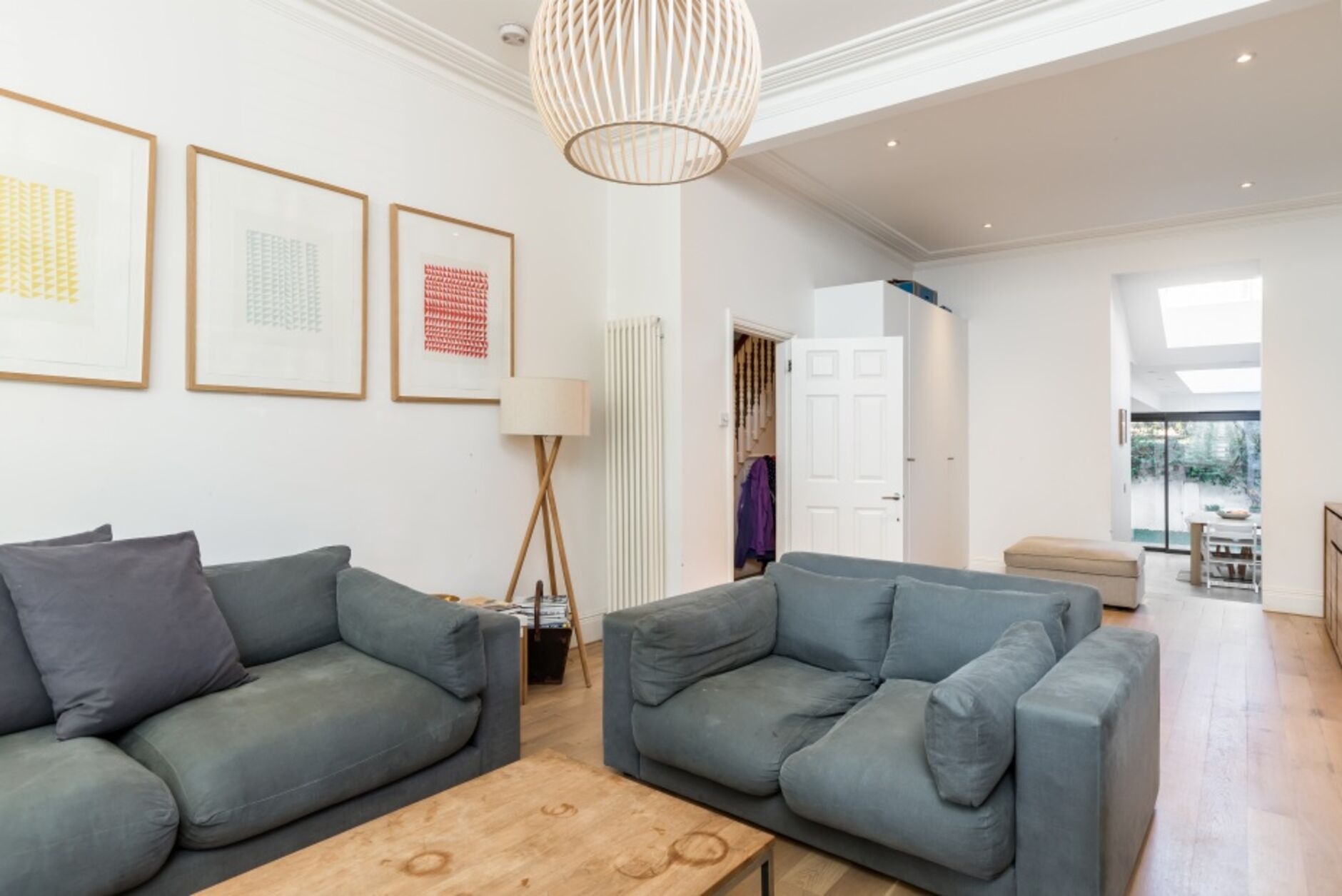 House Bassein Park Road in Greater London