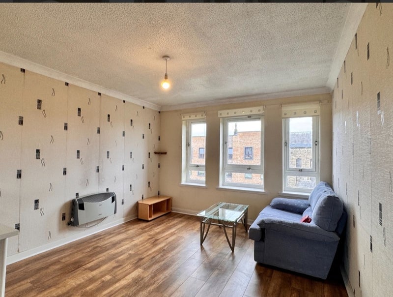 Room Abercromby Drive in Glasgow
