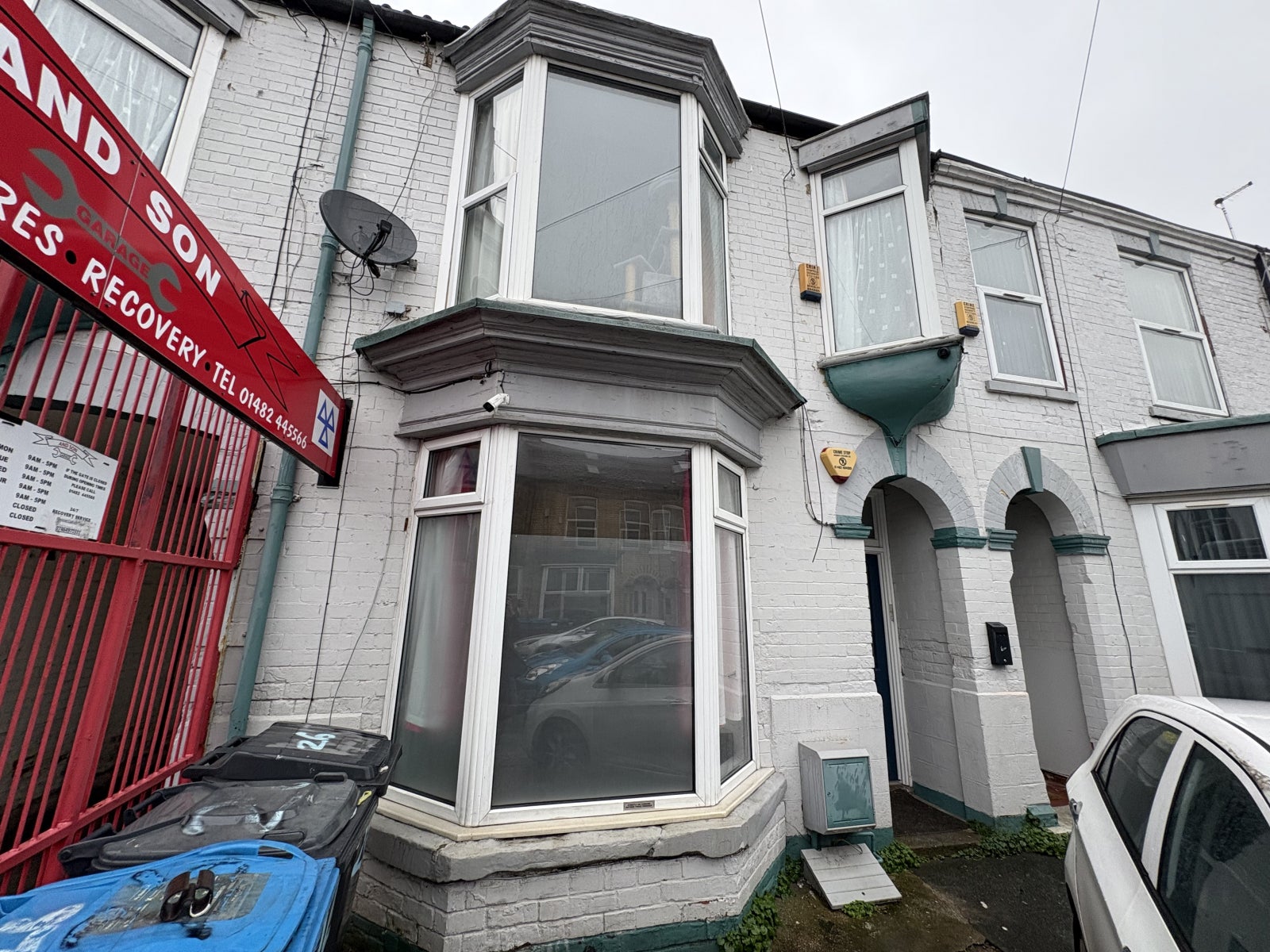 Flat Alexandra Road in Hull