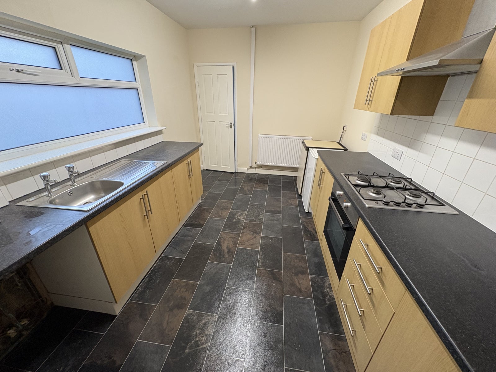 Flat Alexandra Road in Hull