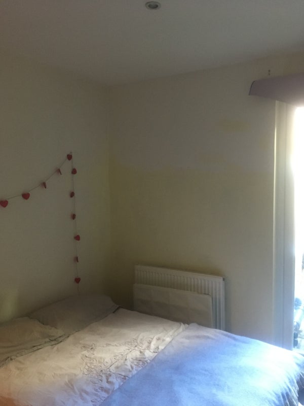 Room Russell Road in Greater London