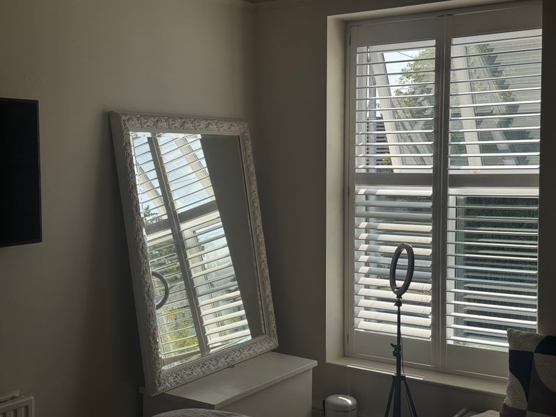 Room Hollins Lane in Bury