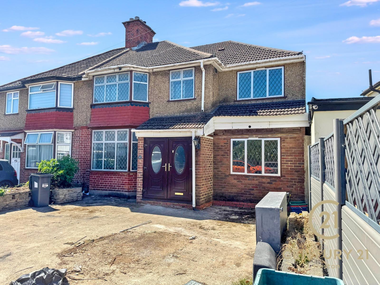 House Orchard Avenue in Greater London