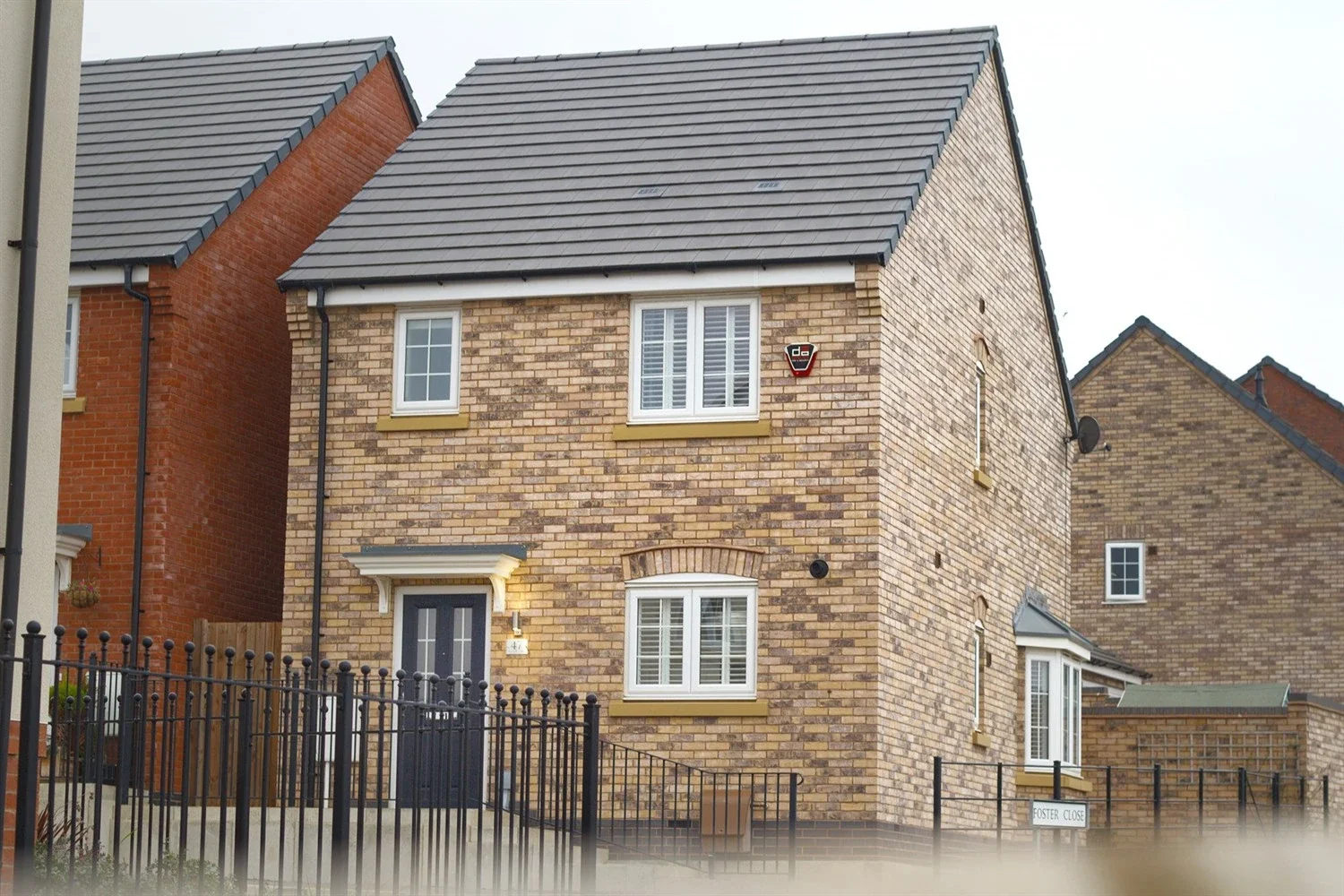 House Foster Close in Charnwood