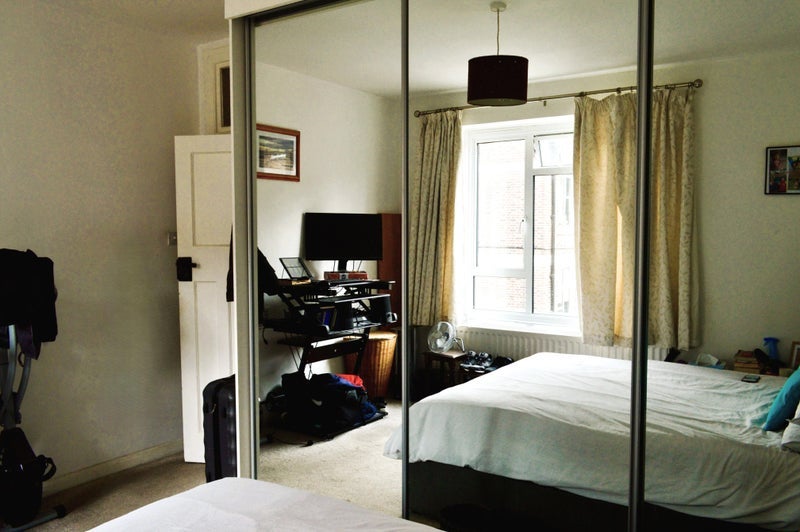 Flat Fairfield Drive in Greater London