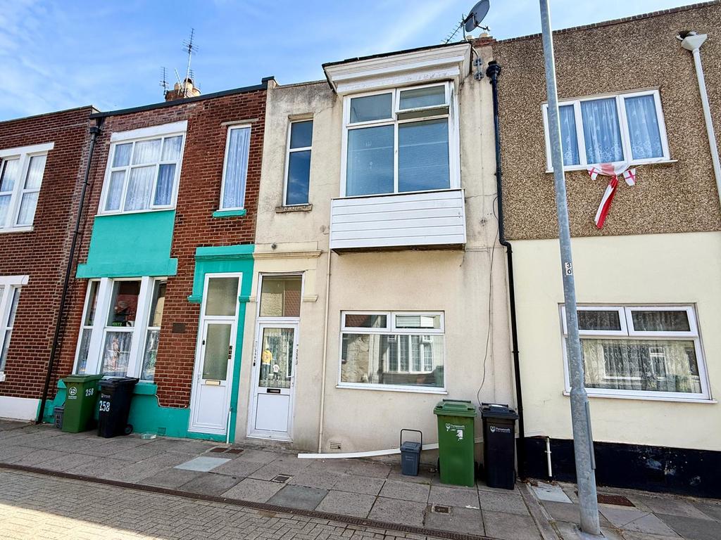Flat Twyford Avenue in Portsmouth