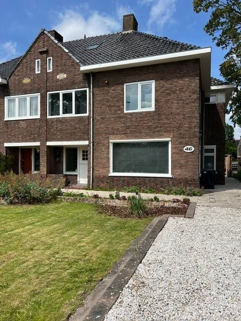 Huis Harlingerstraatweg 46 in Leeuwarden