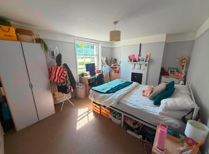 Room Walcot Square in Greater London