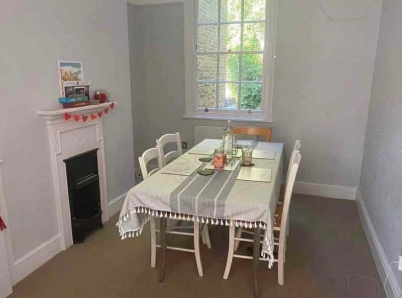 Room Walcot Square in Greater London