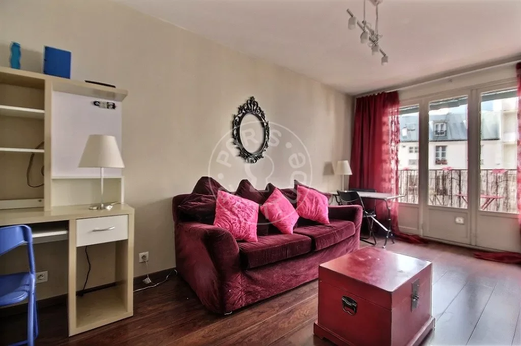 Appartement Rue de Cîteaux à Paris