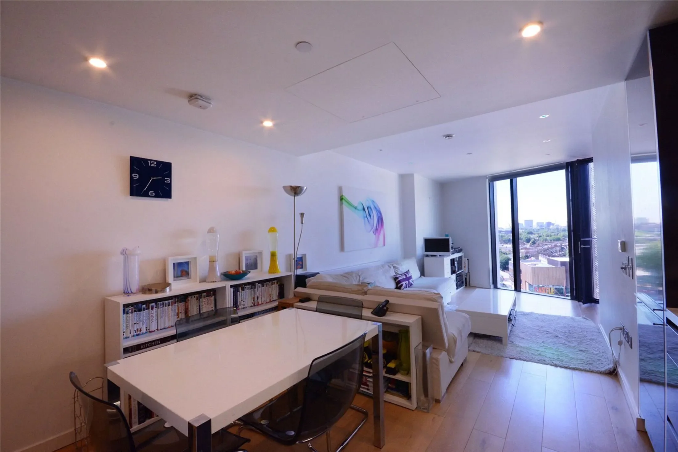 Flat Walworth Road in Greater London