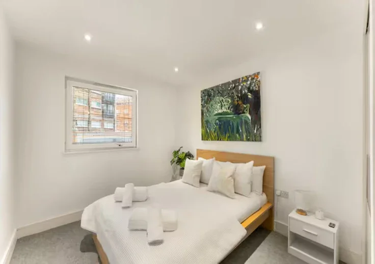 Flat Skerne Road in Greater London