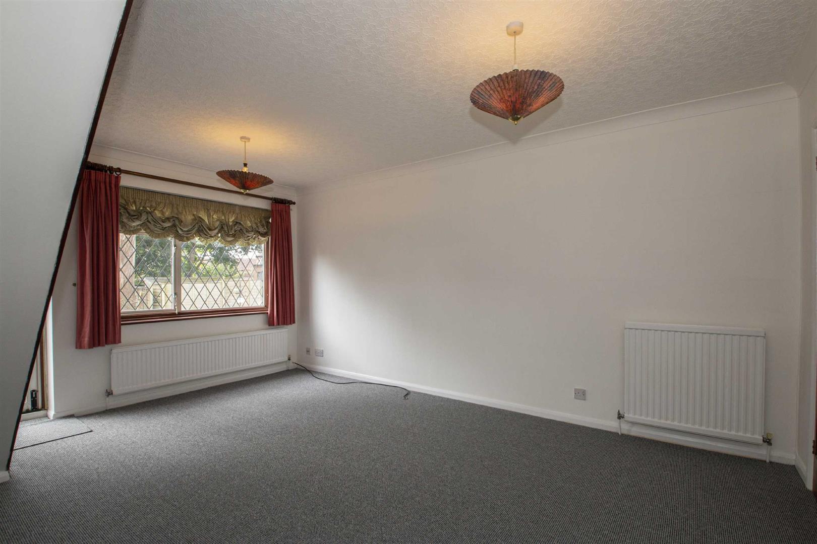House Atkins Close in Milton Keynes