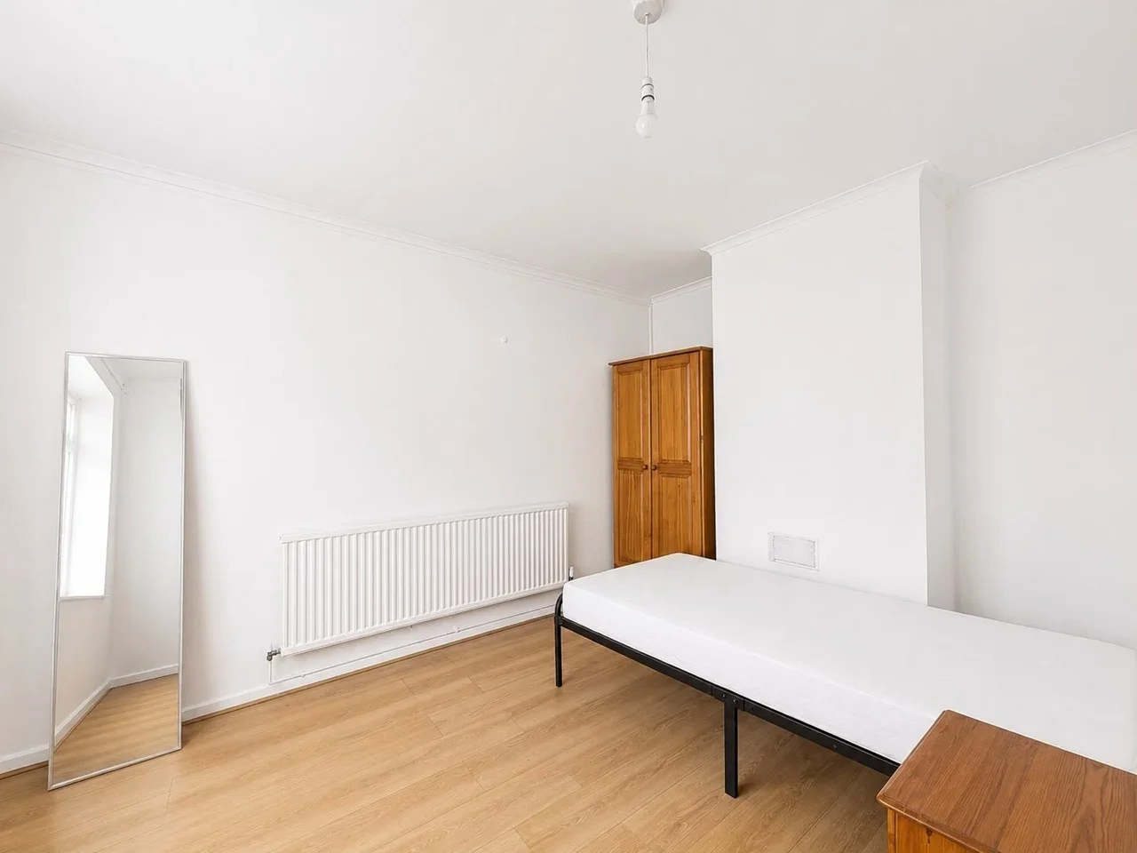 House Duckett Street in Greater London