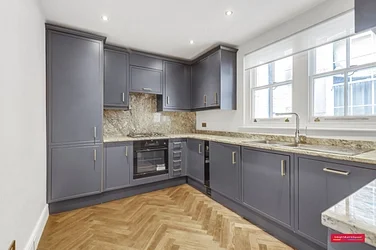 Flat Dorset Square in City of Westminster
