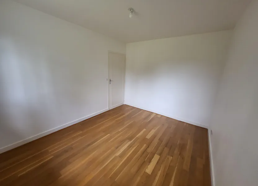 Maison Route de Limoges à Le Vigen