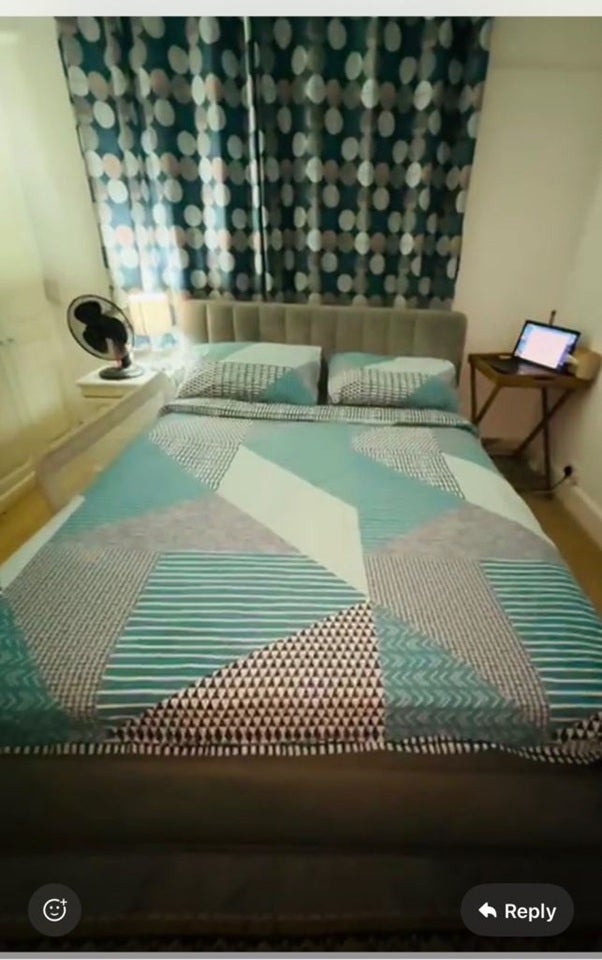 Room Loudoun Avenue in Greater London