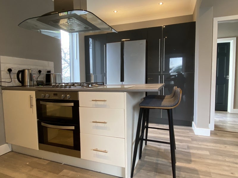 Room Gardenia Grove in Nottingham