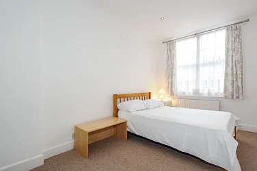 Flat St John's Wood Road in City of Westminster
