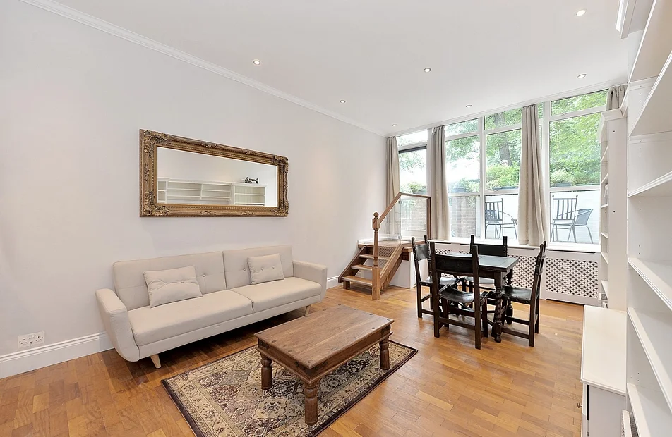 Flat Fulham Road in Greater London