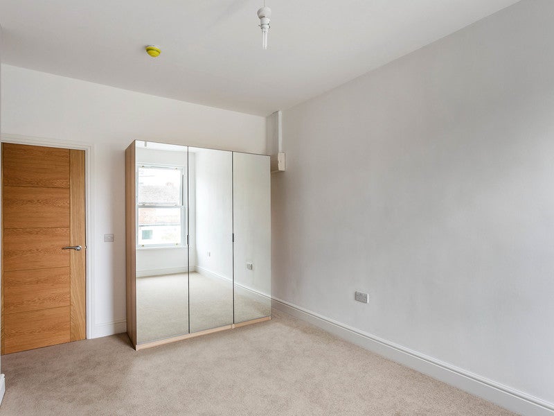 Flat Gloucester Road in Reigate and Banstead