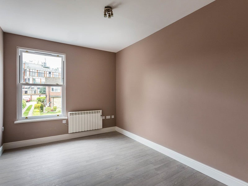 Flat Gloucester Road in Reigate and Banstead