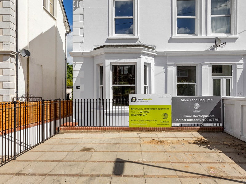 Flat Gloucester Road in Reigate and Banstead