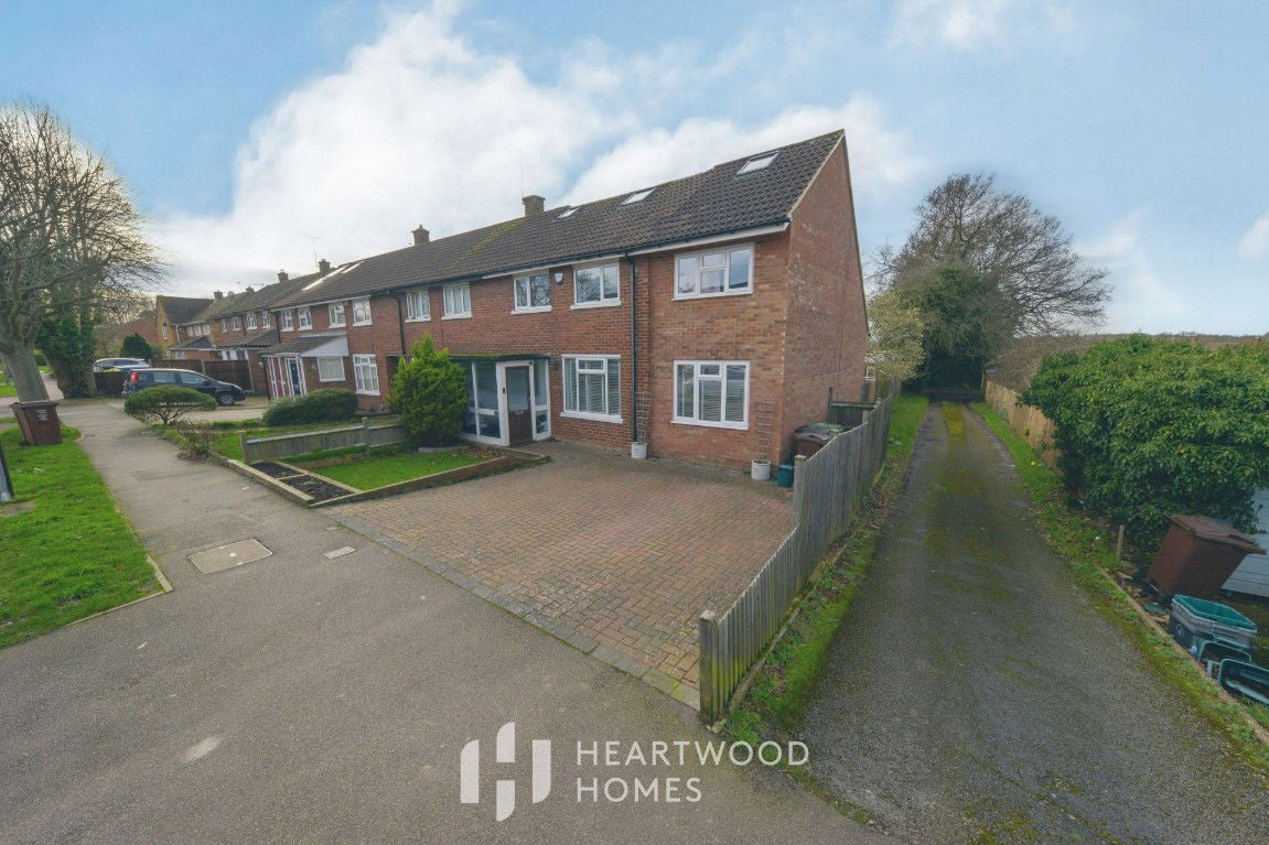 House Dymoke Green in St Albans