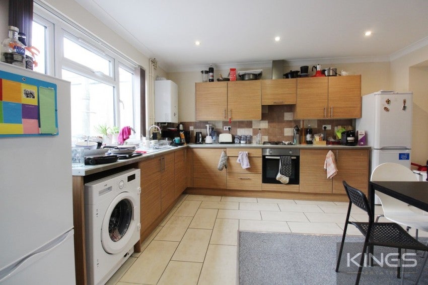 Flat Portswood Road in Southampton