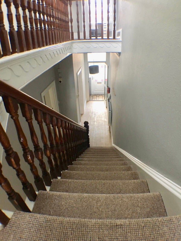 Room Beechwood Avenue in Plymouth