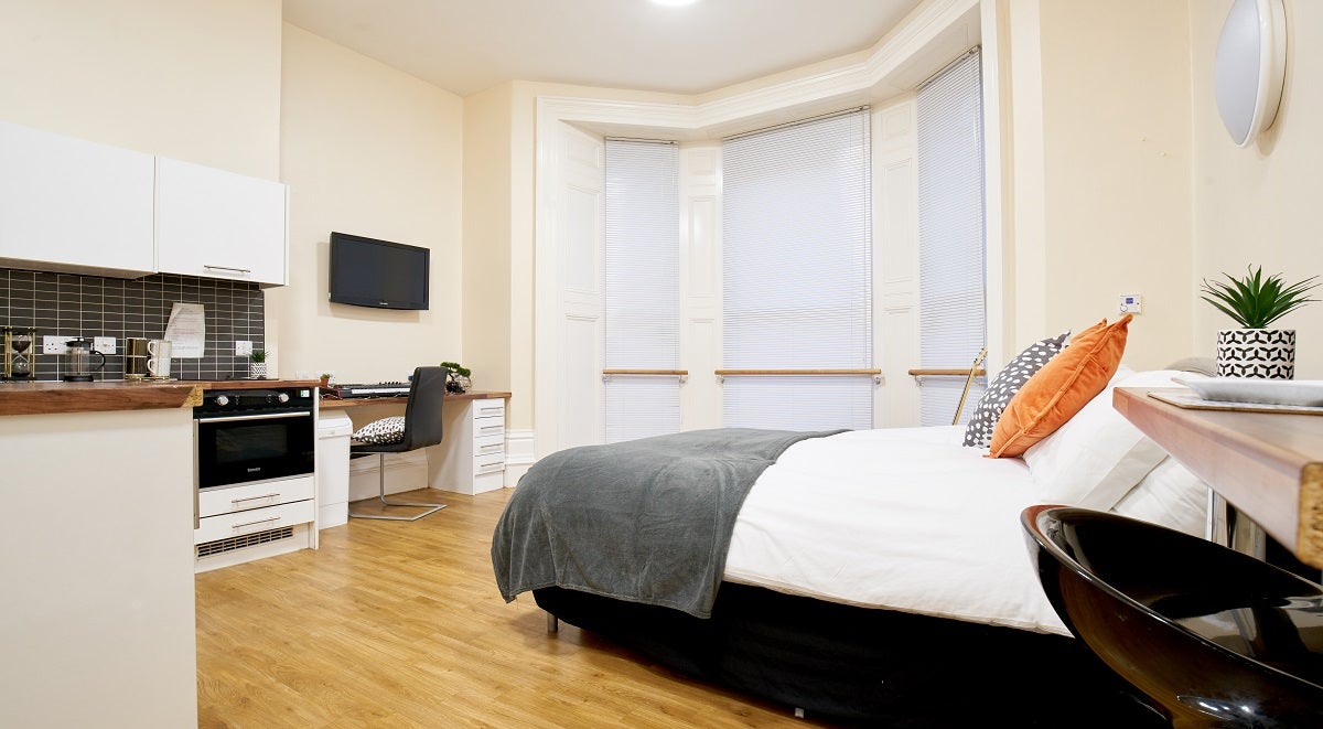 Room Anson Road in Manchester