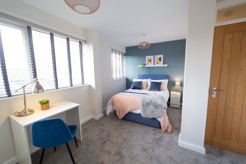 Room Water Street in Runcorn