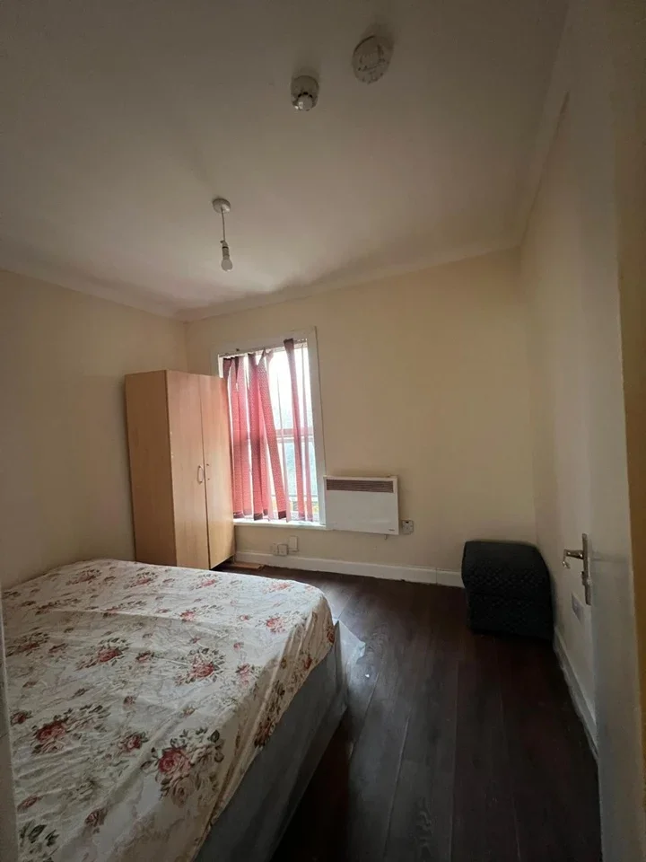 Flat Cromwell Road in Luton