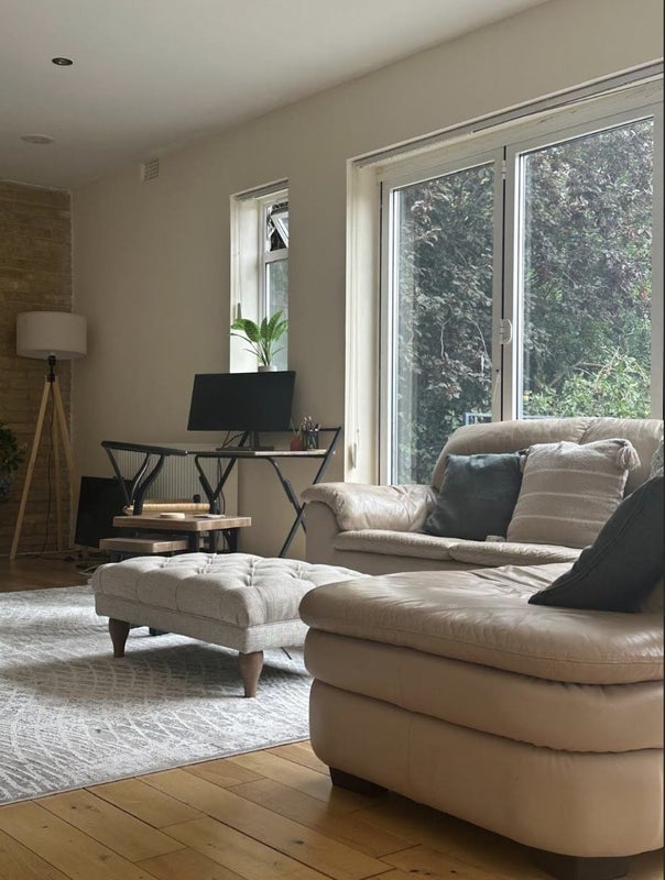 Room The Ridings in Greater London