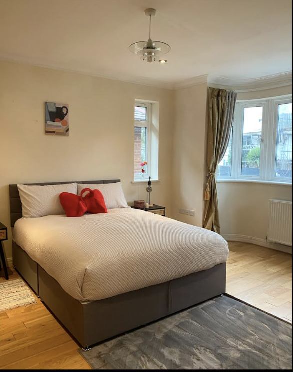 Room The Ridings in Greater London