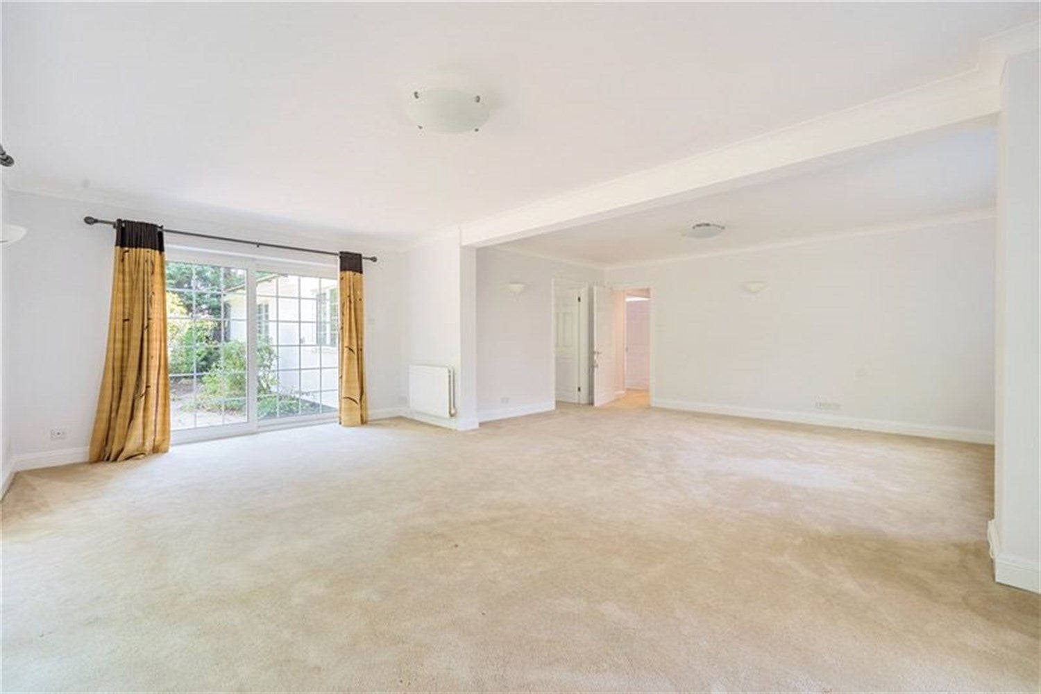 House Highwood Close in Greater London