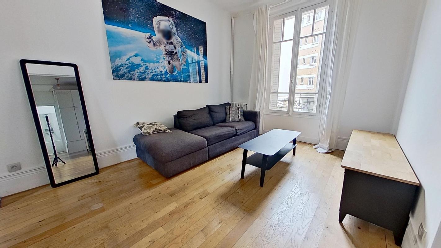 Appartement Rue Barbès à Courbevoie