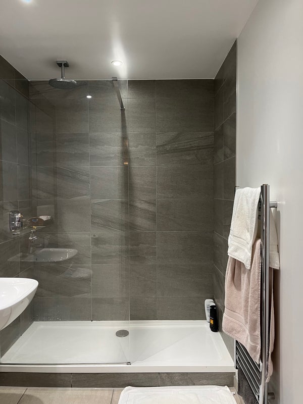 Room Lockside Lane in Salford