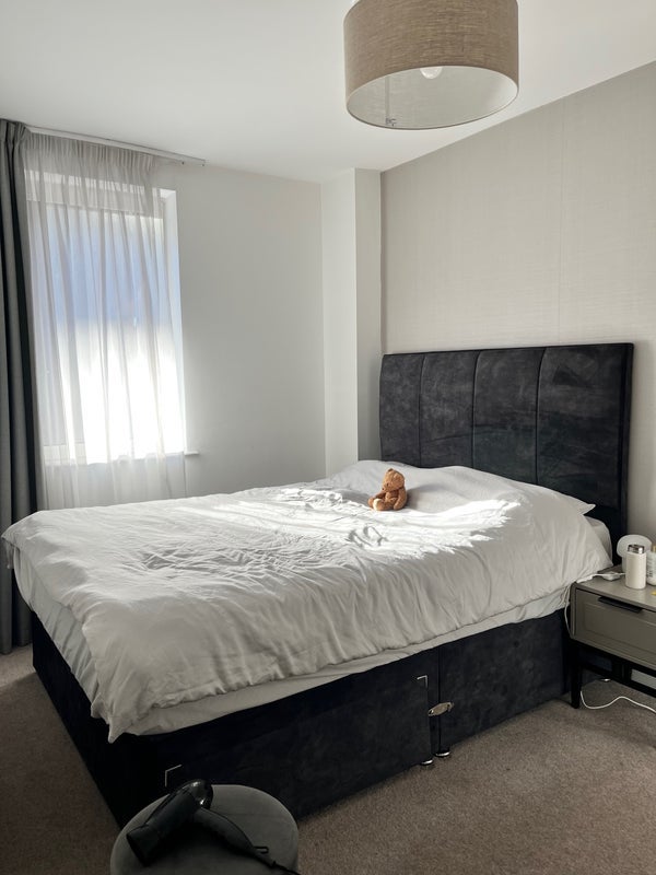 Room Lockside Lane in Salford