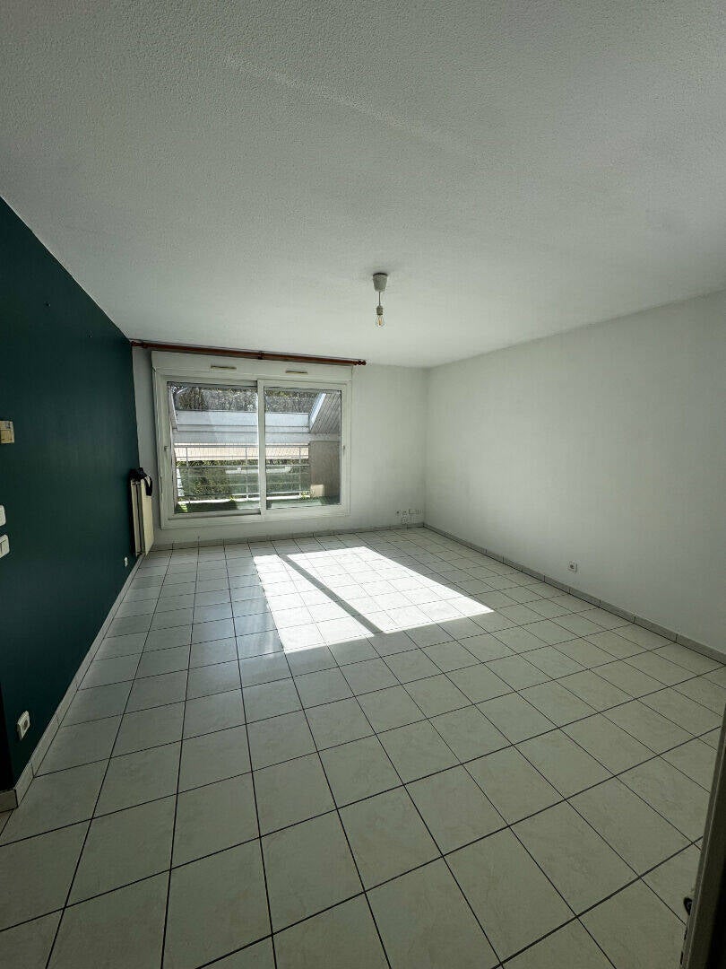 Appartement Rue Guy de Maupassant à Bron