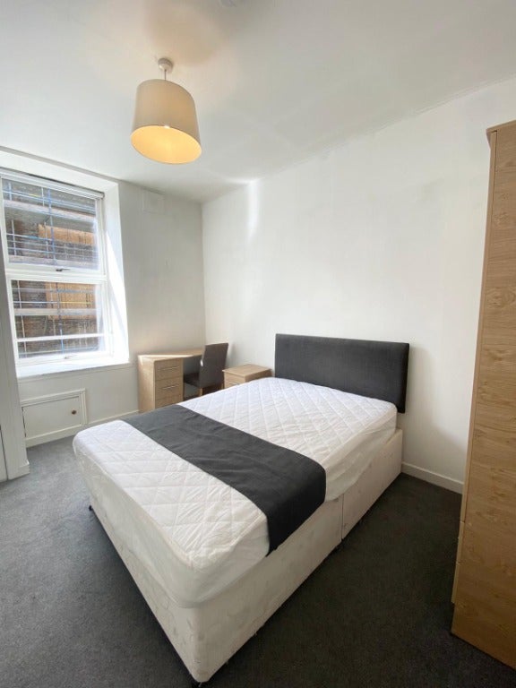 Room Seagate in Dundee