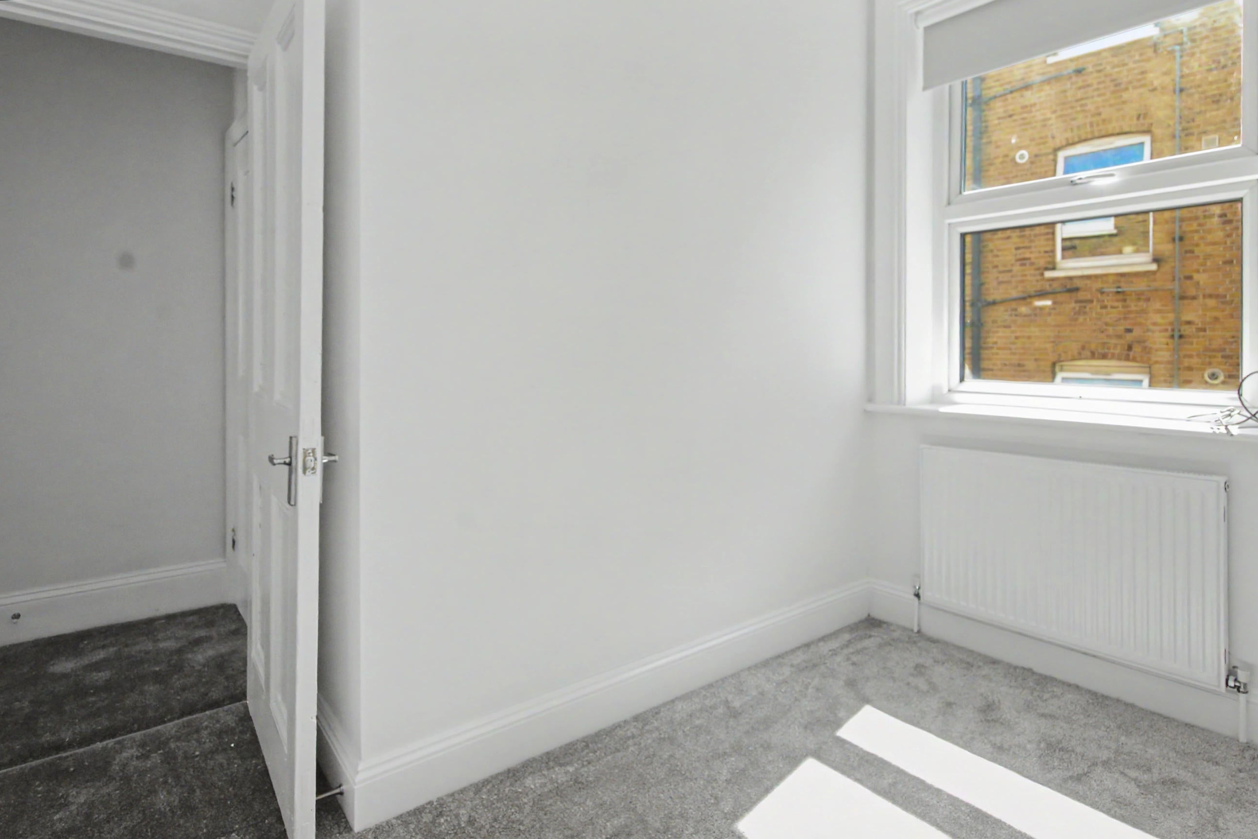 Flat Fortess Road in Greater London